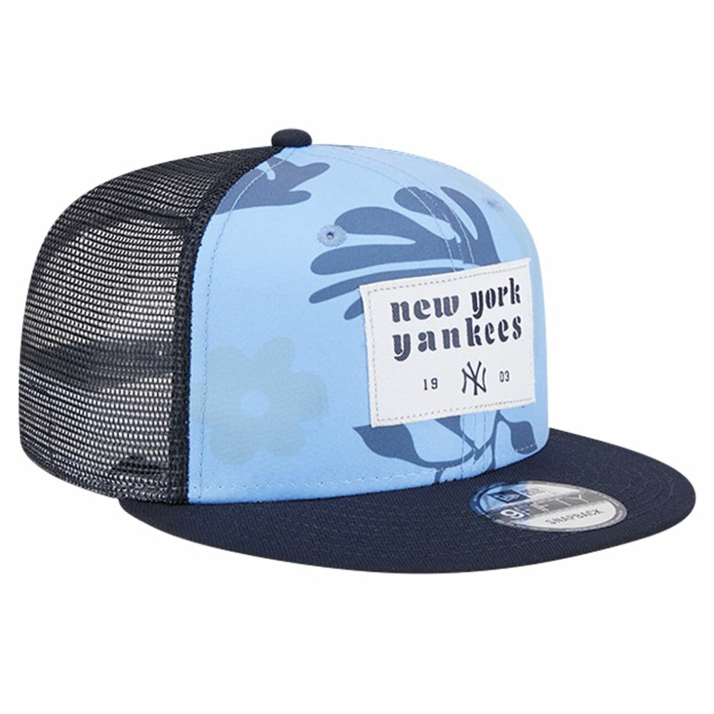 New York Yankees Bikini Bottom Trucker 9FIFTY Snapback Hat - Navy | New Era