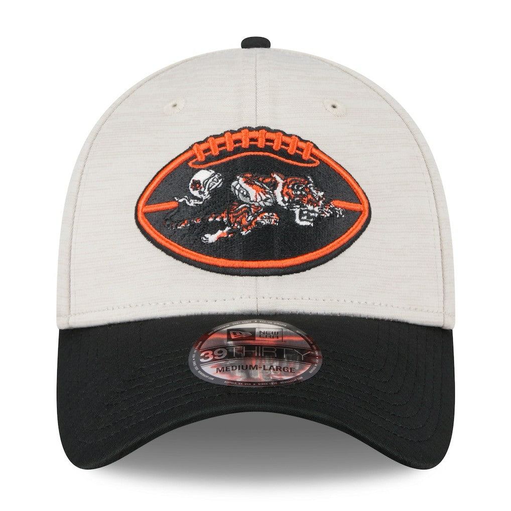 Cincinnati Bengals New Era 2024 Sideline Historic 39THIRTY Flex Hat - Stone/Black for sale