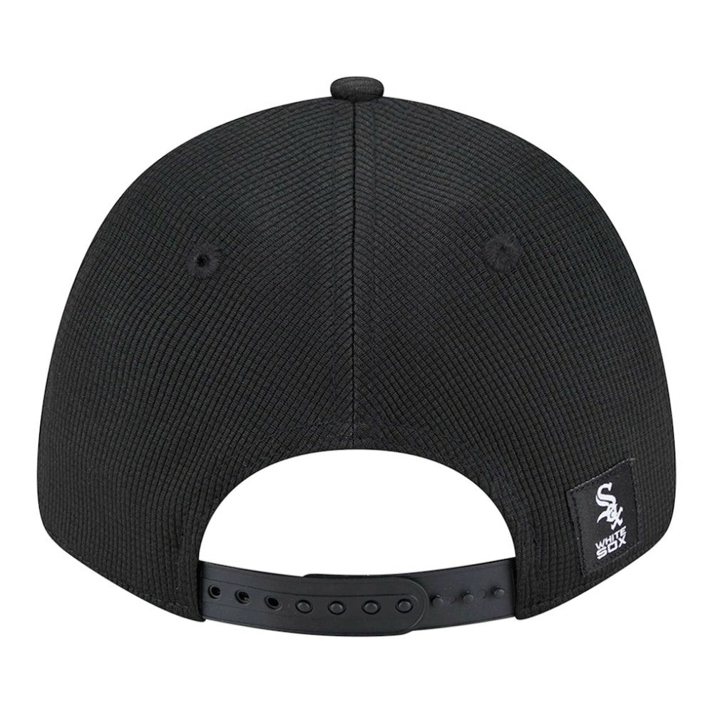 Chicago White Sox Pivot 9FORTY Adjustable Hat - Black | New Era