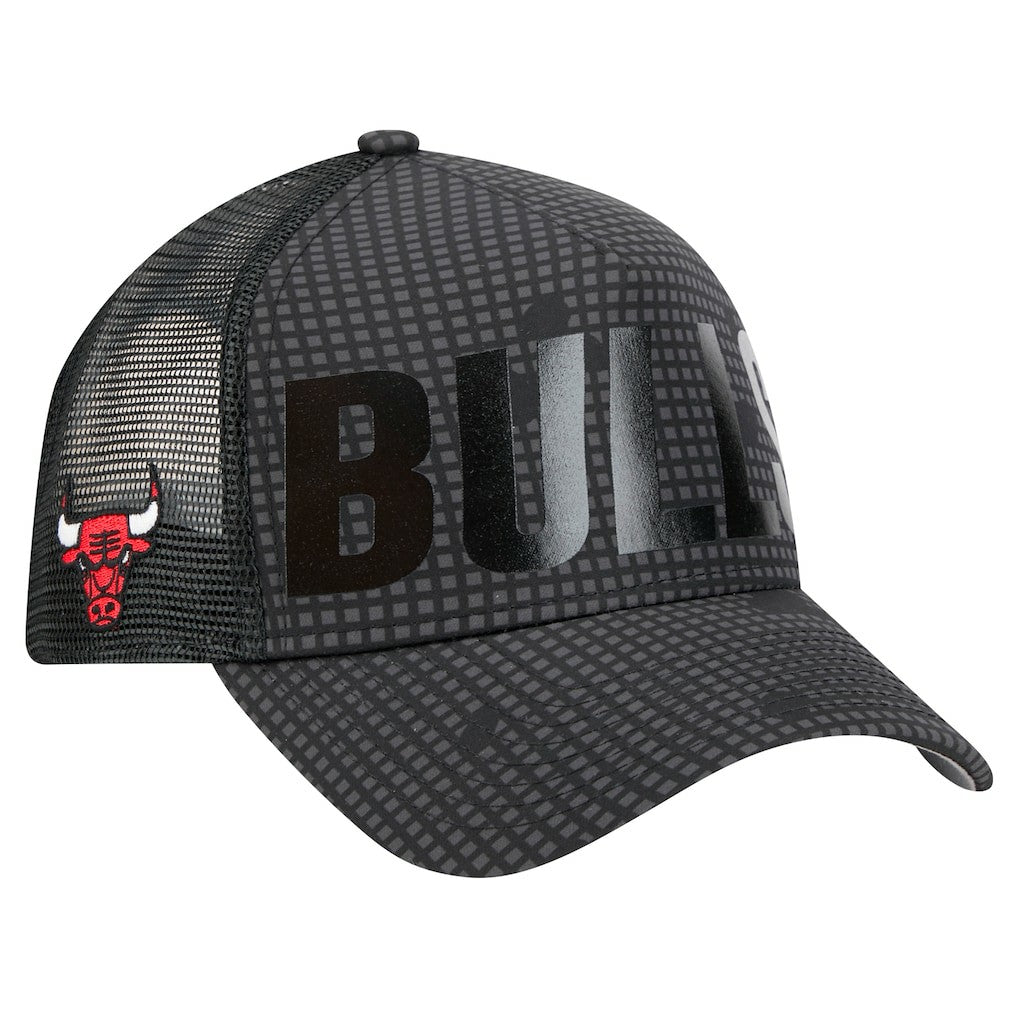 Chicago Bulls Male Adult Midnight Ink Tonal A-Frame Trucker 9FORTY Adjustable Hat - Black | New Era shop