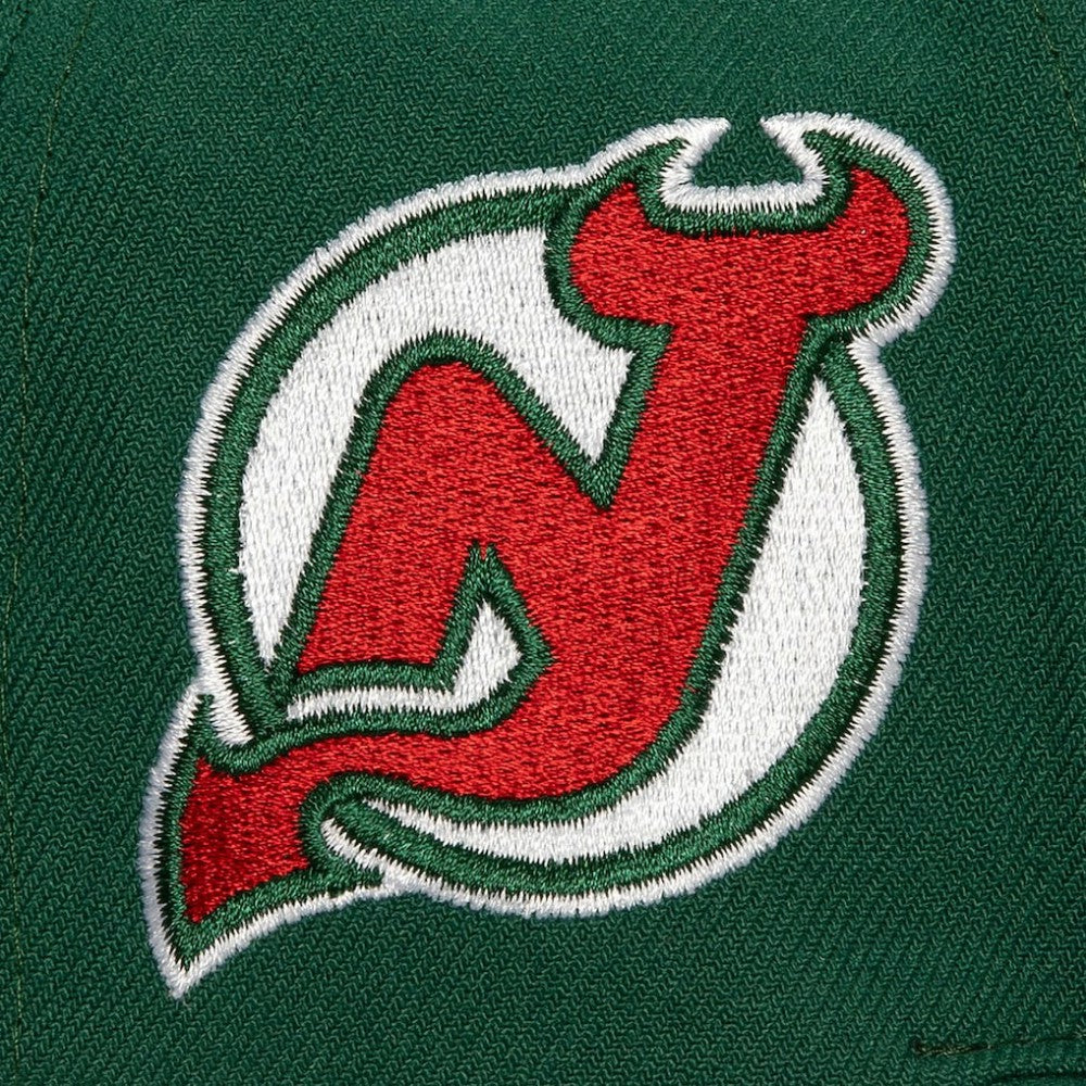 New Jersey Devils Mitchell & Ness Retro Script Colorblock Snapback Hat Green