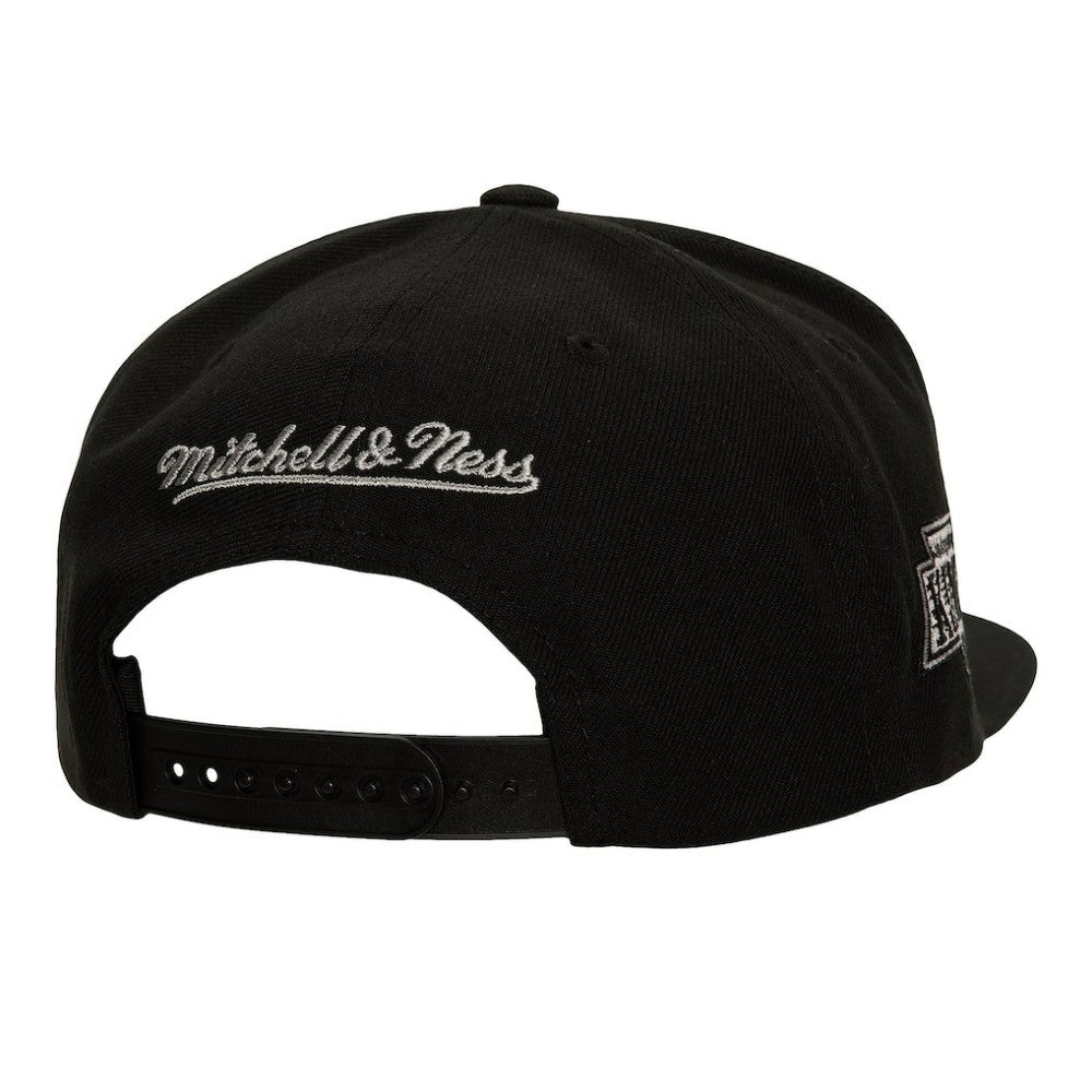 Los Angeles Kings Mitchell & Ness Retro Script Colorblock Snapback Hat Black