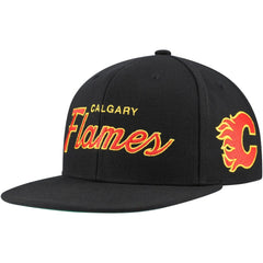 Calgary Flames Mitchell & Ness Core Team Script 2.0 Snapback Hat Black