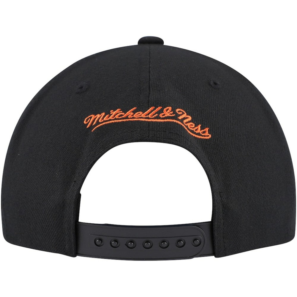 Edmonton Oilers Mitchell & Ness Core Team Script 2.0 Snapback Hat Black