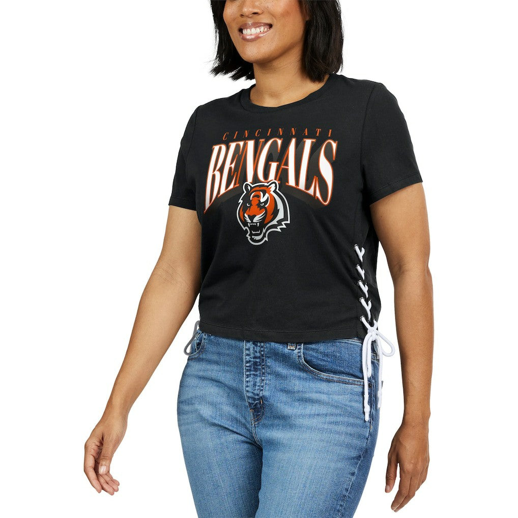 Cincinnati Bengals WEAR by Erin Andrews Women's Lace Up Side Modest Cropped T-Shirt - Black online