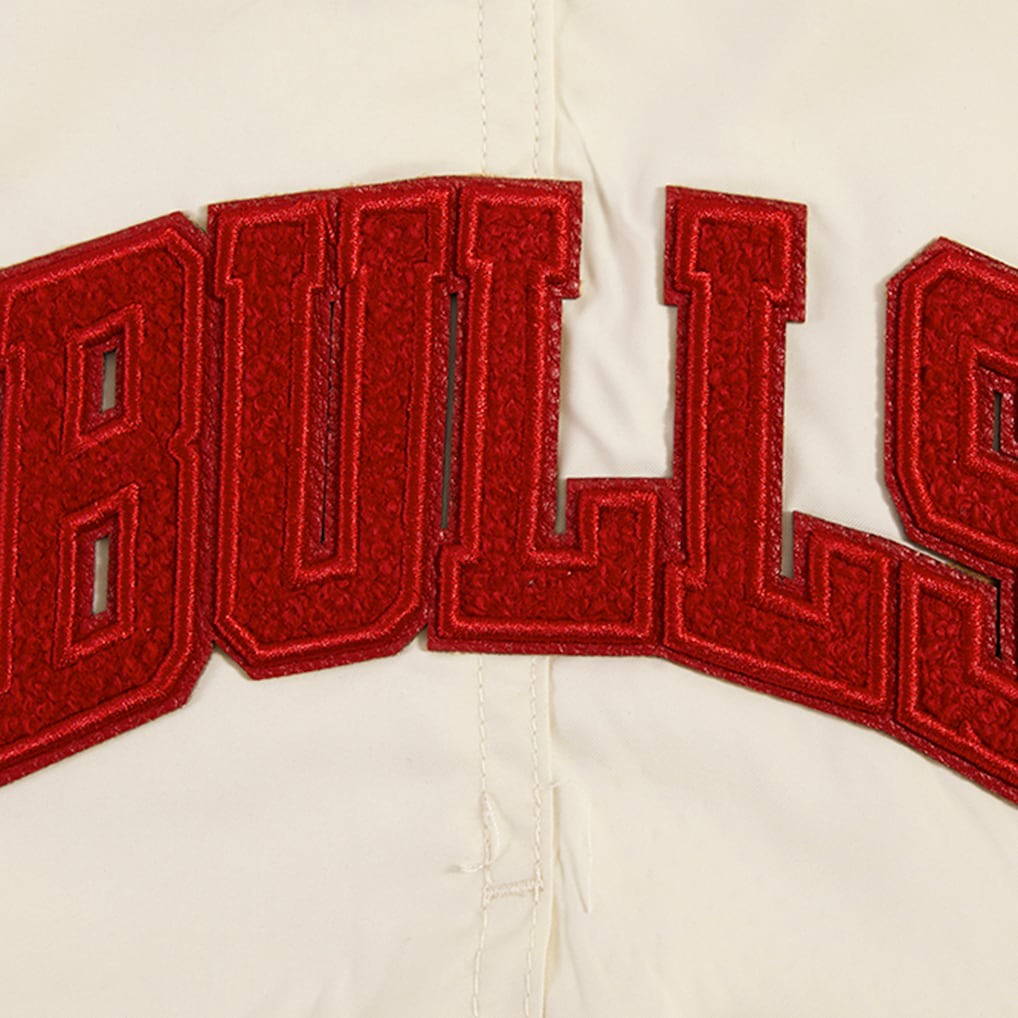 Chicago Bulls Pro Standard Triple Tonal Woven Shorts - Cream online
