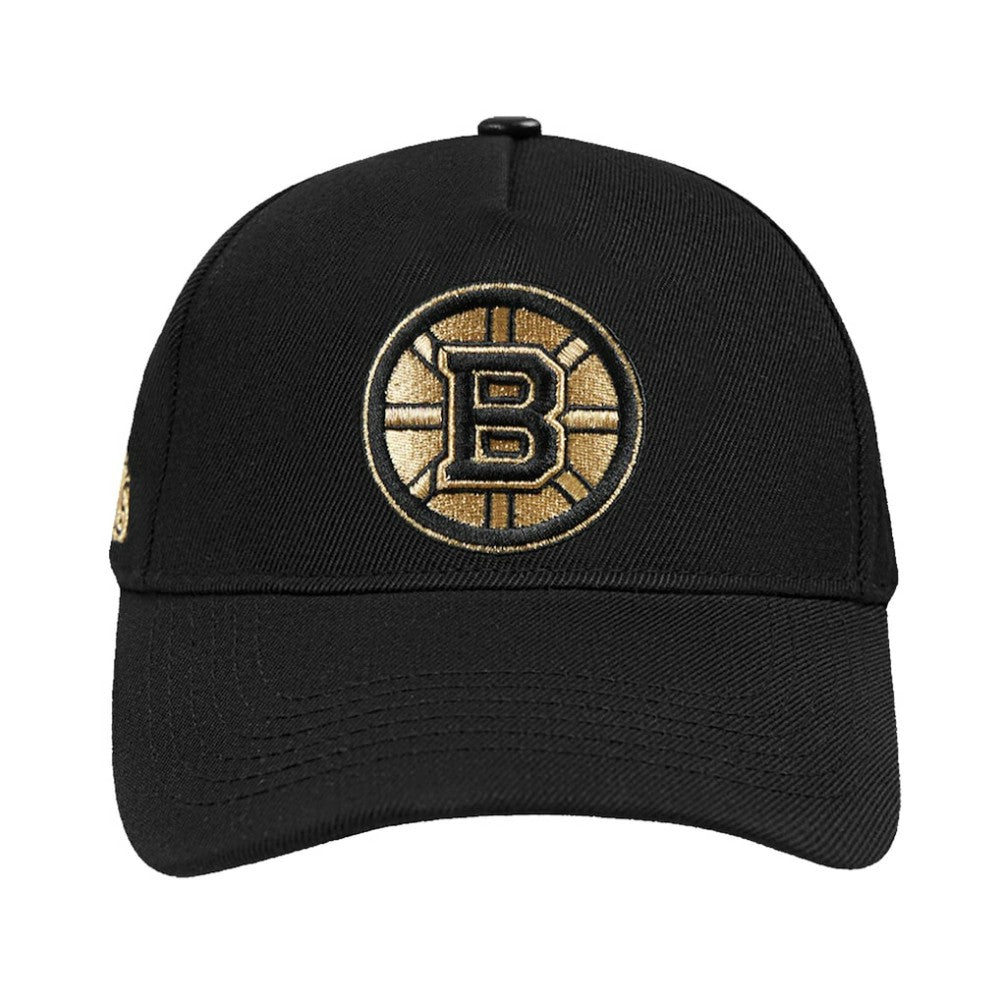 Boston Bruins Pro Standard Metallic Logo Pinch Front Adjustable Hat Black