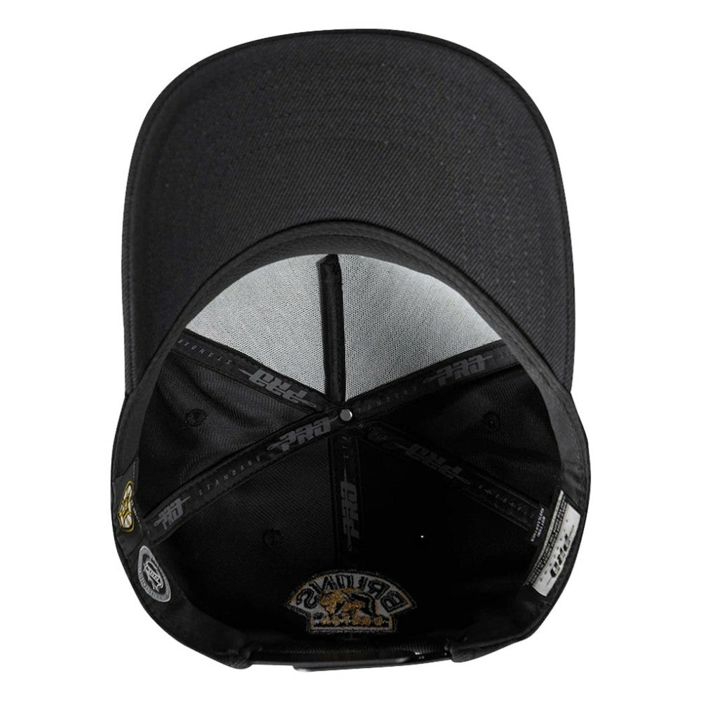 Boston Bruins Pro Standard Metallic Logo Pinch Front Adjustable Hat Black