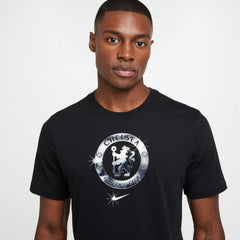 Chelsea Crest T-Shirt - Black | Nike shop