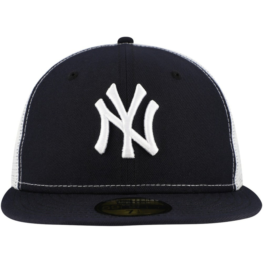 New York Yankees Team Color 59FIFTY Trucker Fitted Hat - Navy | New Era