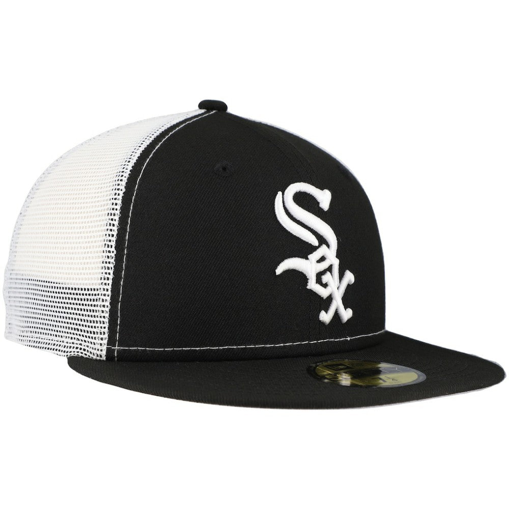 Chicago White Sox Team Color 59FIFTY Trucker Fitted Hat - Black | New Era