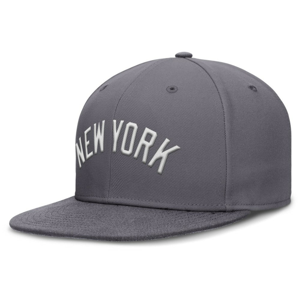 New York Yankees Performance True Fitted Hat - Gray | Nike