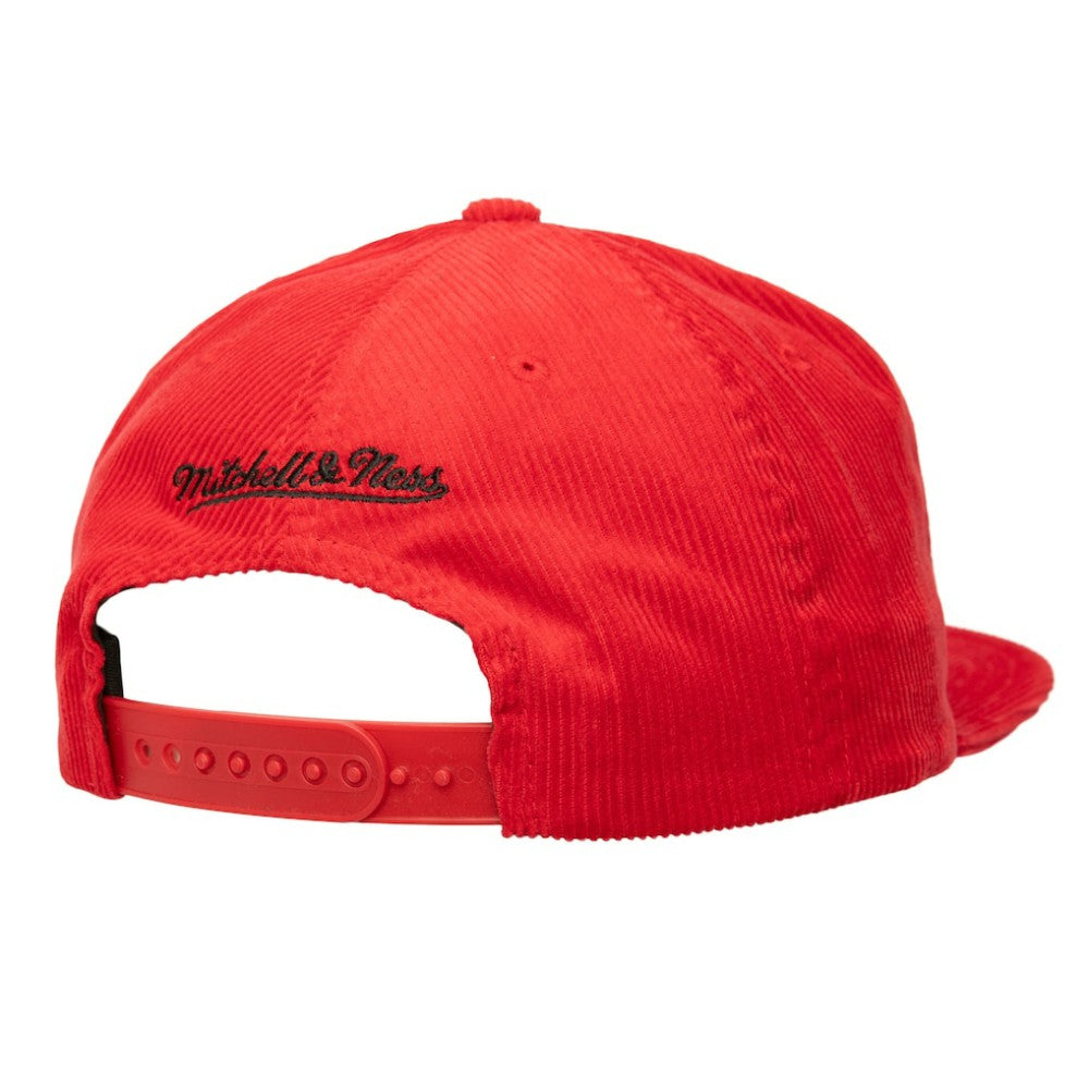 Atlanta Braves Male Adult Corduroy Snapback Hat - Red | Mitchell & Ness