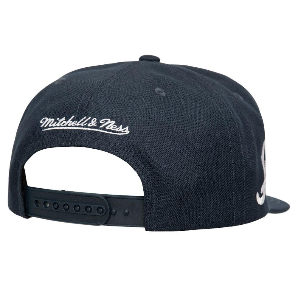 Atlanta Braves Double Up Snapback Hat - Navy | Mitchell & Ness