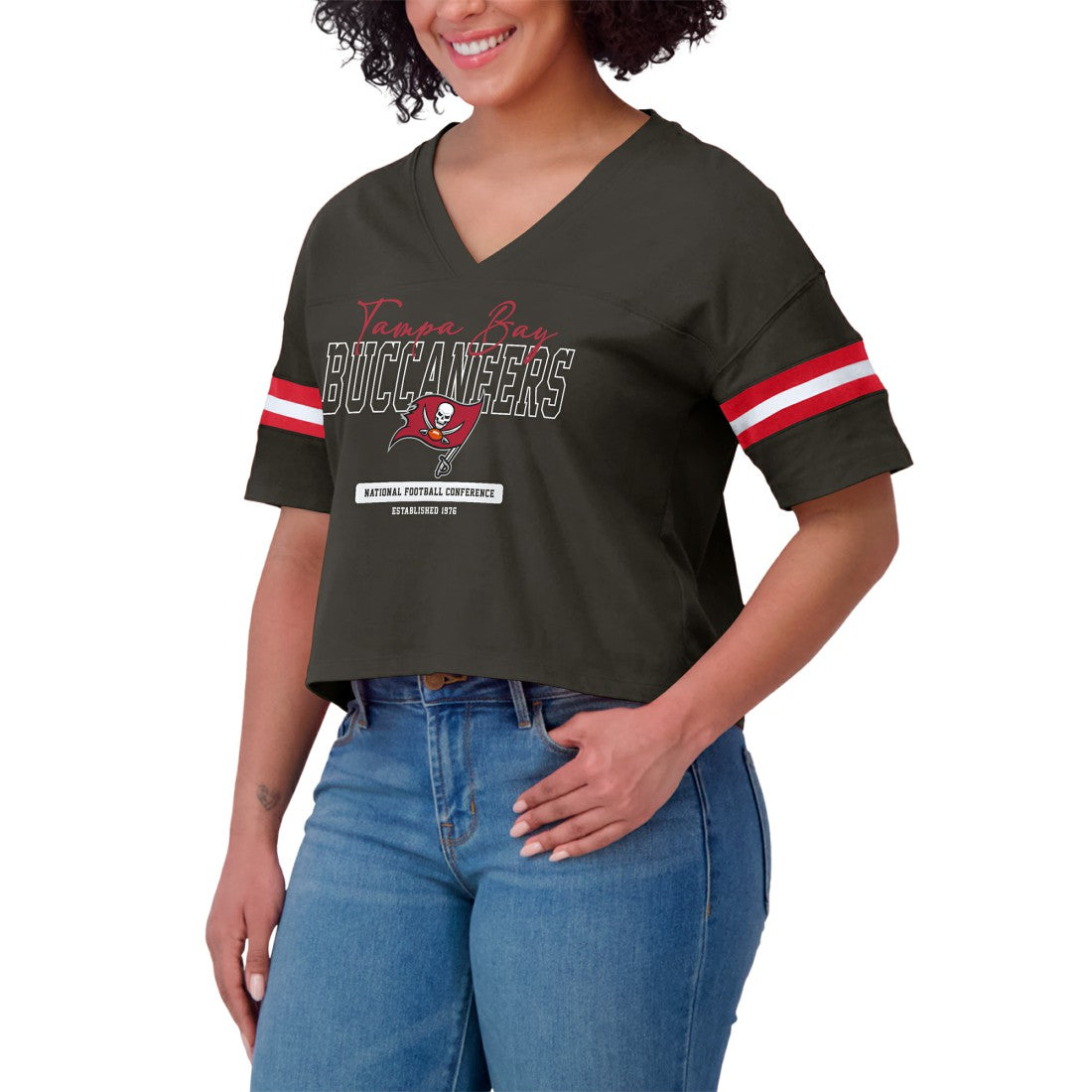 Tampa Bay Buccaneers WEAR by Erin Andrews Women's Color Block Boxy Modest Crop V-Neck T-Shirt - Orange discount