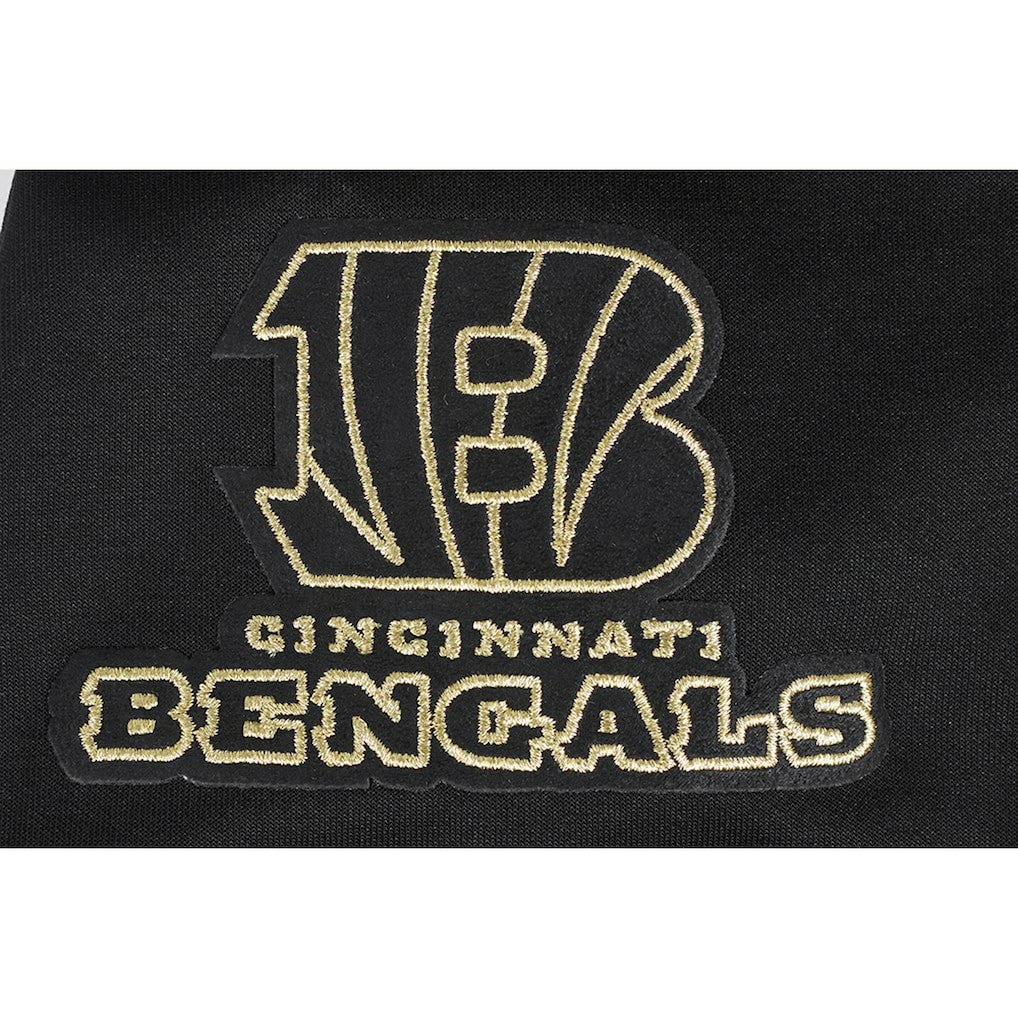 Cincinnati Bengals Pro Standard Classic Chenille Pullover Hoodie - Black on sale