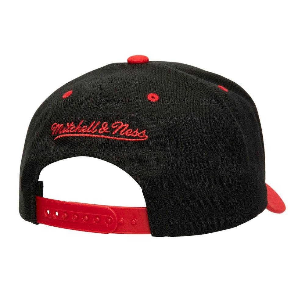 Chicago Blackhawks Mitchell & Ness All In 2.0 Pro Crown Adjustable Hat Black