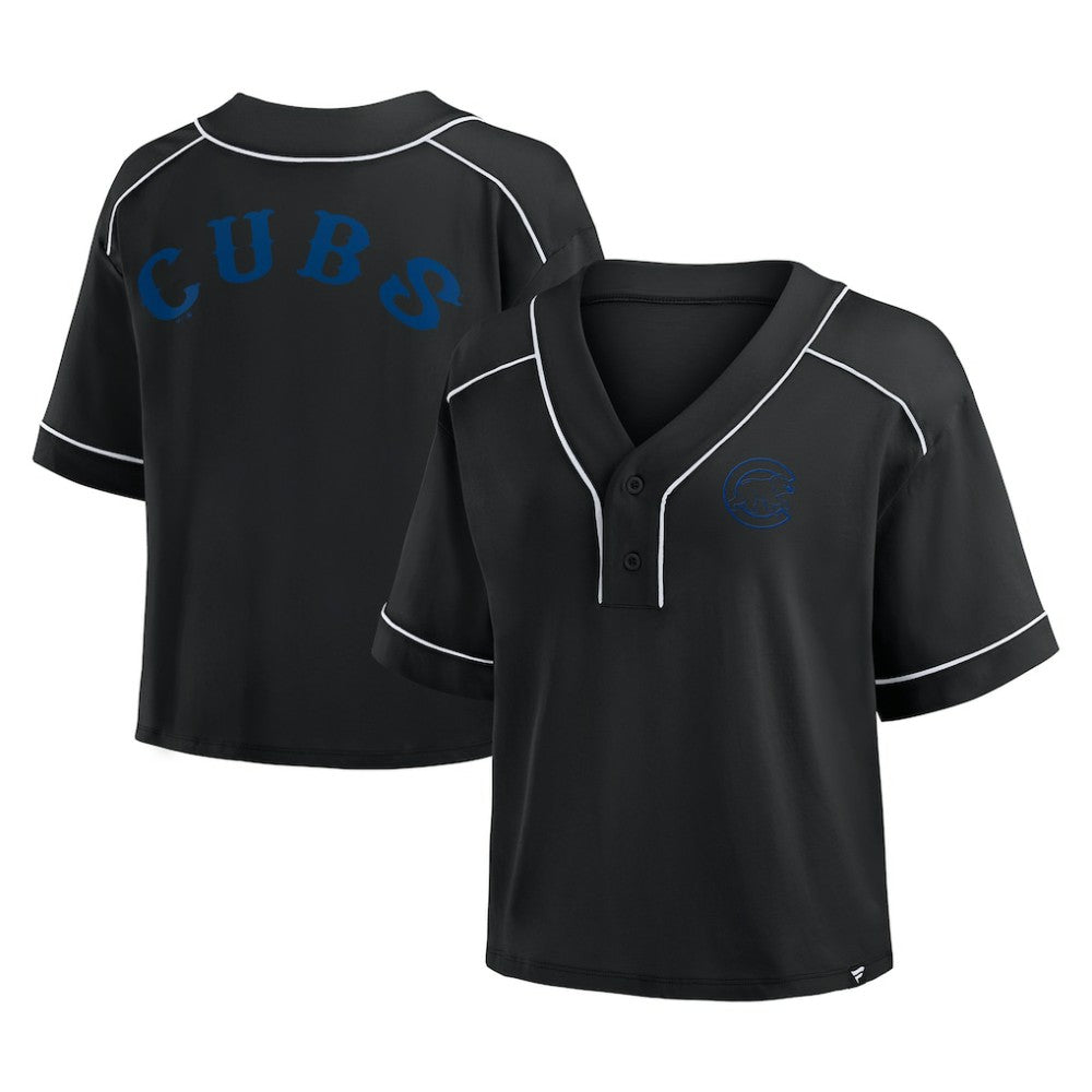 Chicago Cubs Women's Oversized Champ Game Cropped  V-Neck T-Shirt - Black