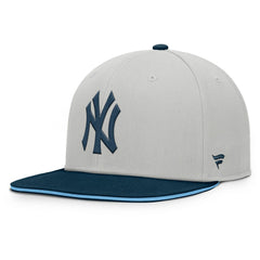 New York Yankees Knuckleball Snapback Hat - Gray