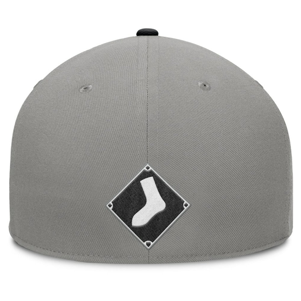 Chicago White Sox Clubhouse Dugout Fitted Hat - Gray/Black