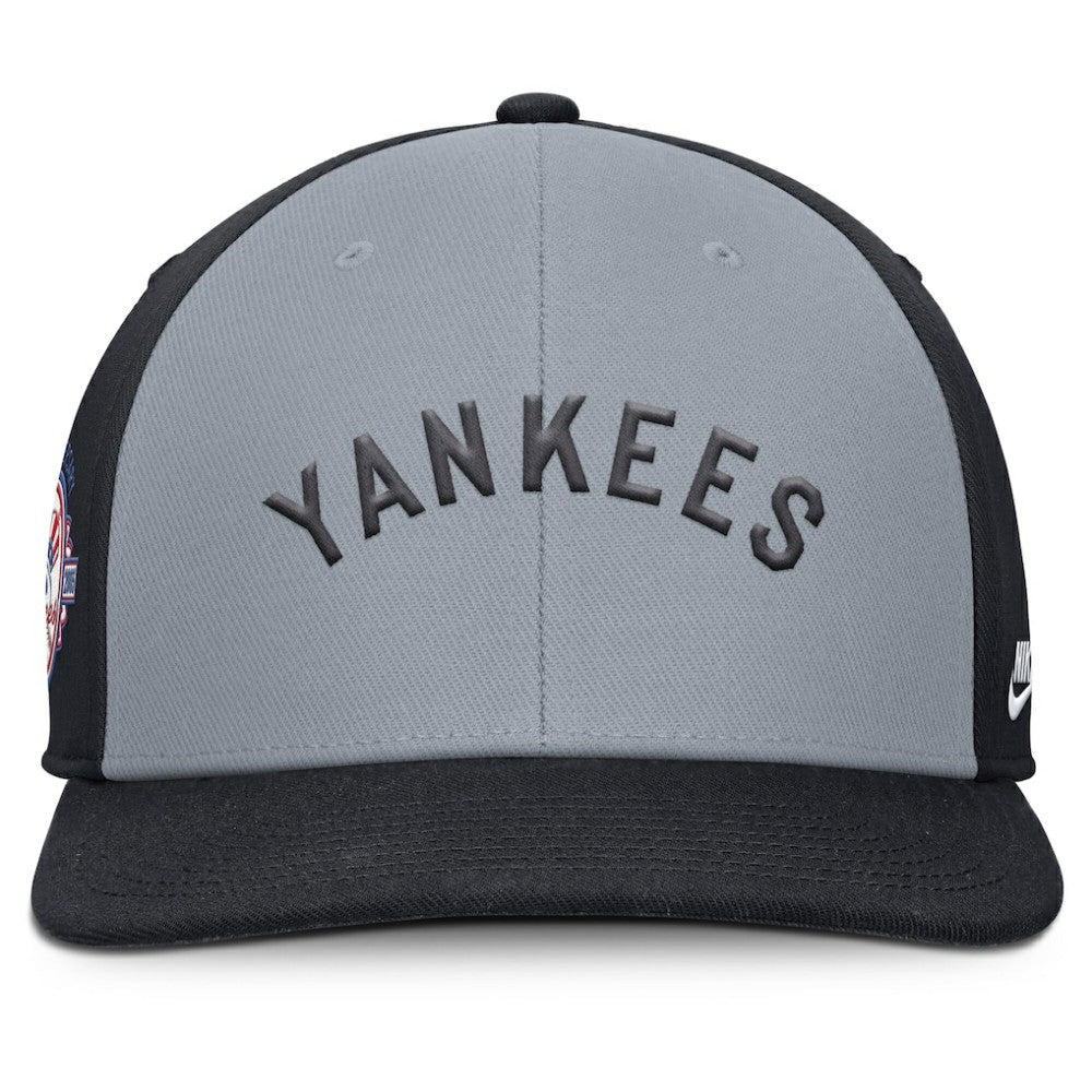 New York Yankees Pro Performance Snapback Hat - Gray/Navy | Nike