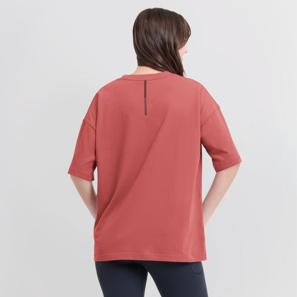 Washington Capitals Fanatics Women's Oversized Elements Raw Edge Future Ground T-Shirt Red