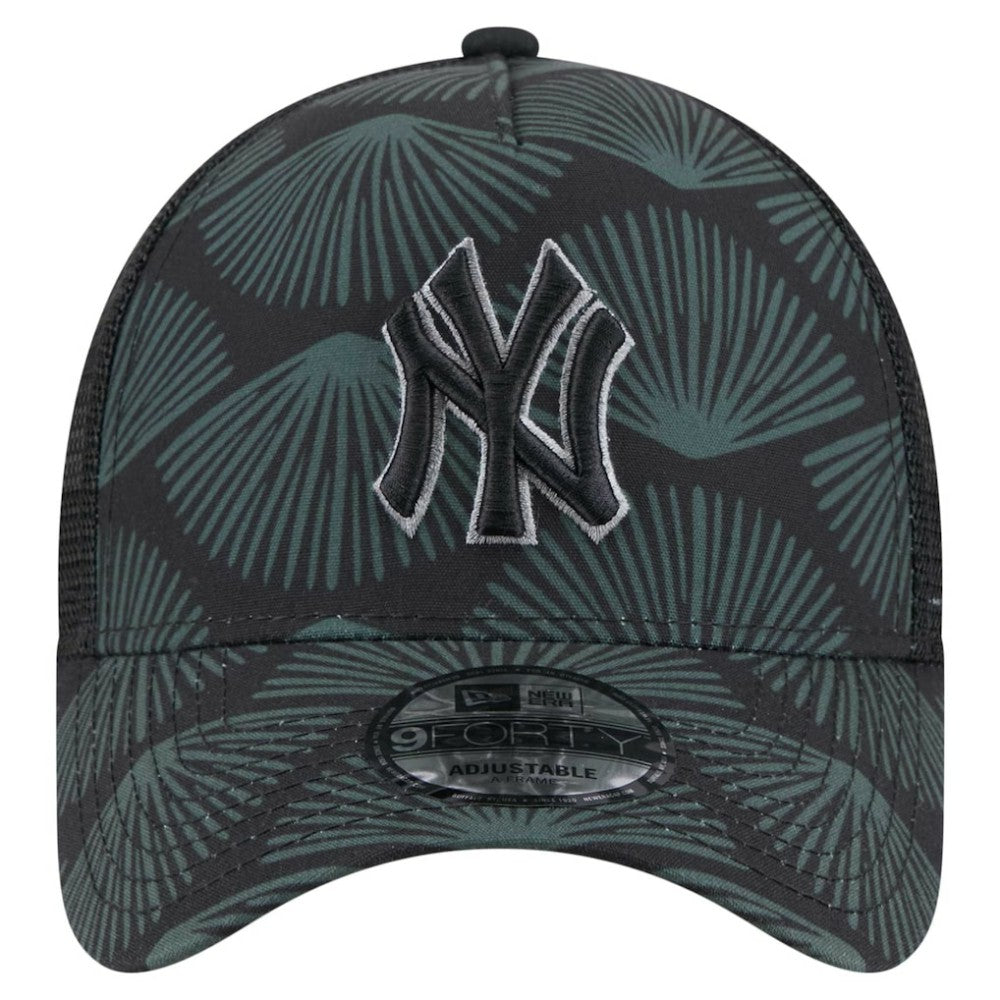 New York Yankees 9FORTY A-Frame Trucker Adjustable Hat - Black | New Era