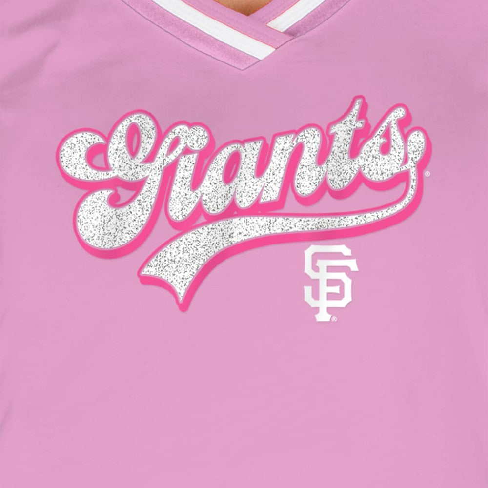 San Francisco Giants Women's Gameday V-Neck T-Shirt - Light Pink | New Era