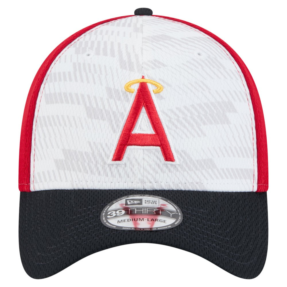 Los Angeles Angels 2025 MLB Clubhouse 39THIRTY Flex Hat - Red/Navy | New Era