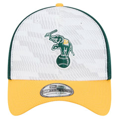 Athletics 2025 MLB Clubhouse 39THIRTY Flex Hat - Dark Green/Gold | New Era