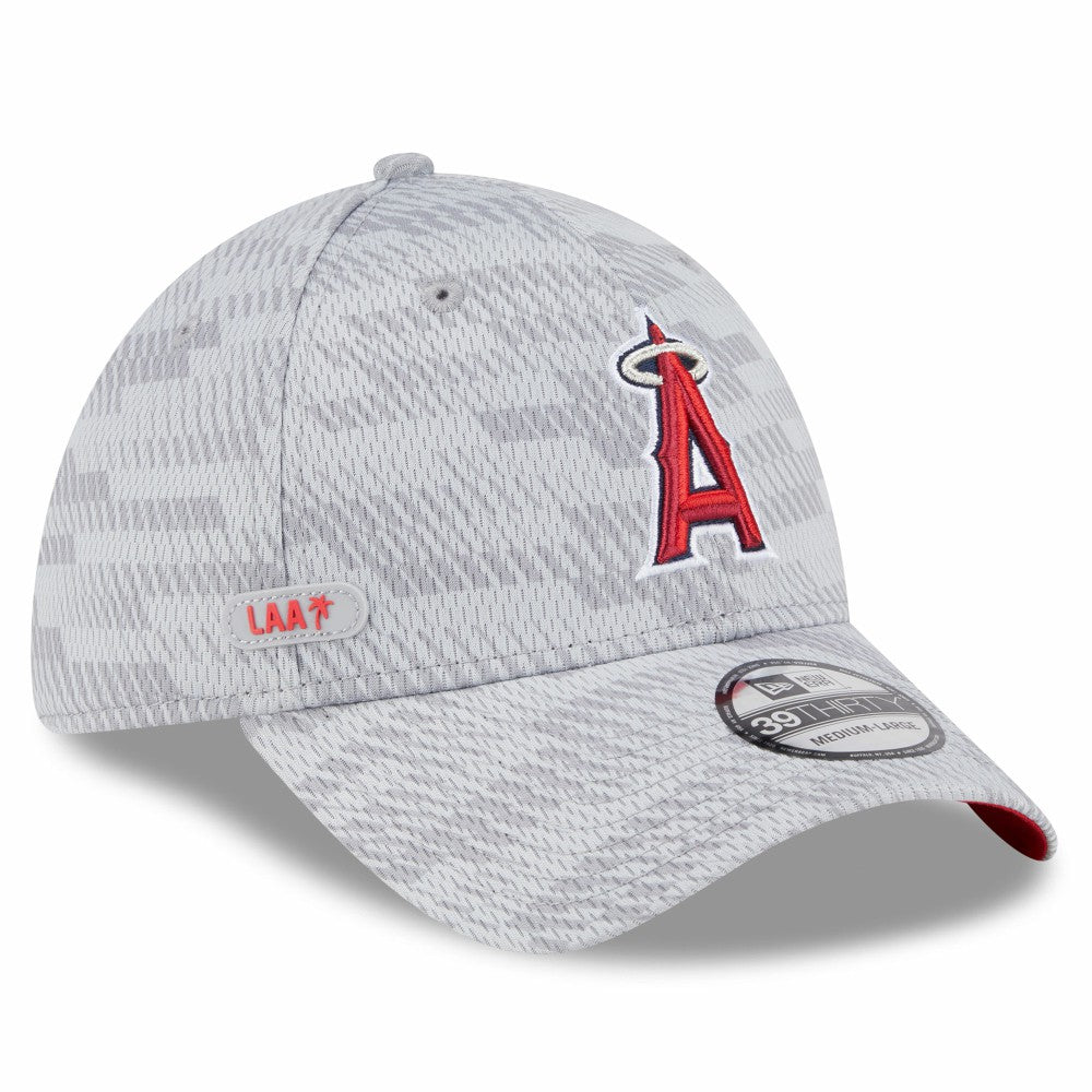 Los Angeles Angels 2025 MLB Clubhouse 39THIRTY Flex Hat - Gray | New Era