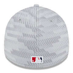Los Angeles Angels 2025 MLB Clubhouse 39THIRTY Flex Hat - Gray | New Era
