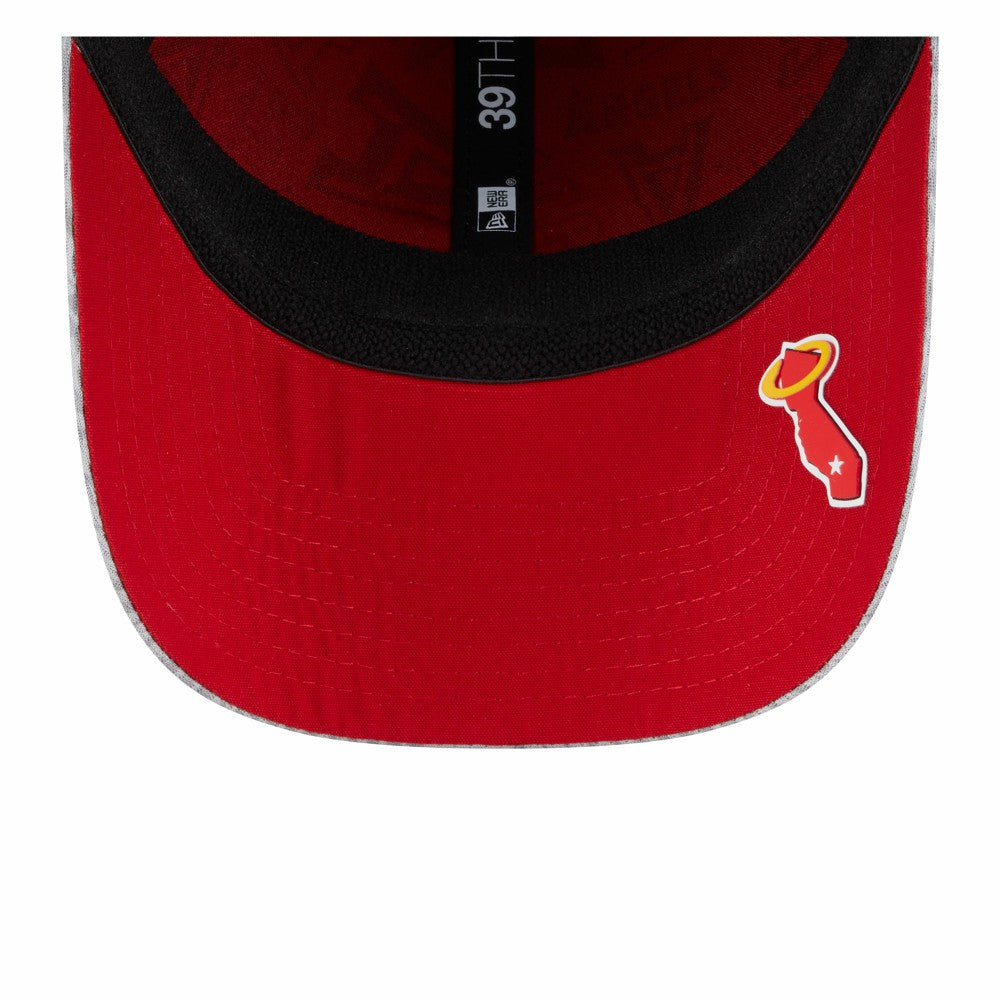 Los Angeles Angels 2025 MLB Clubhouse 39THIRTY Flex Hat - Gray | New Era