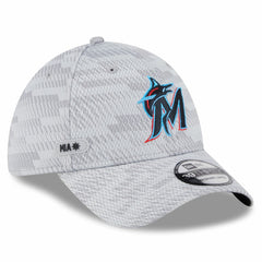 Miami Marlins 2025 MLB Clubhouse 39THIRTY Flex Hat - Gray | New Era