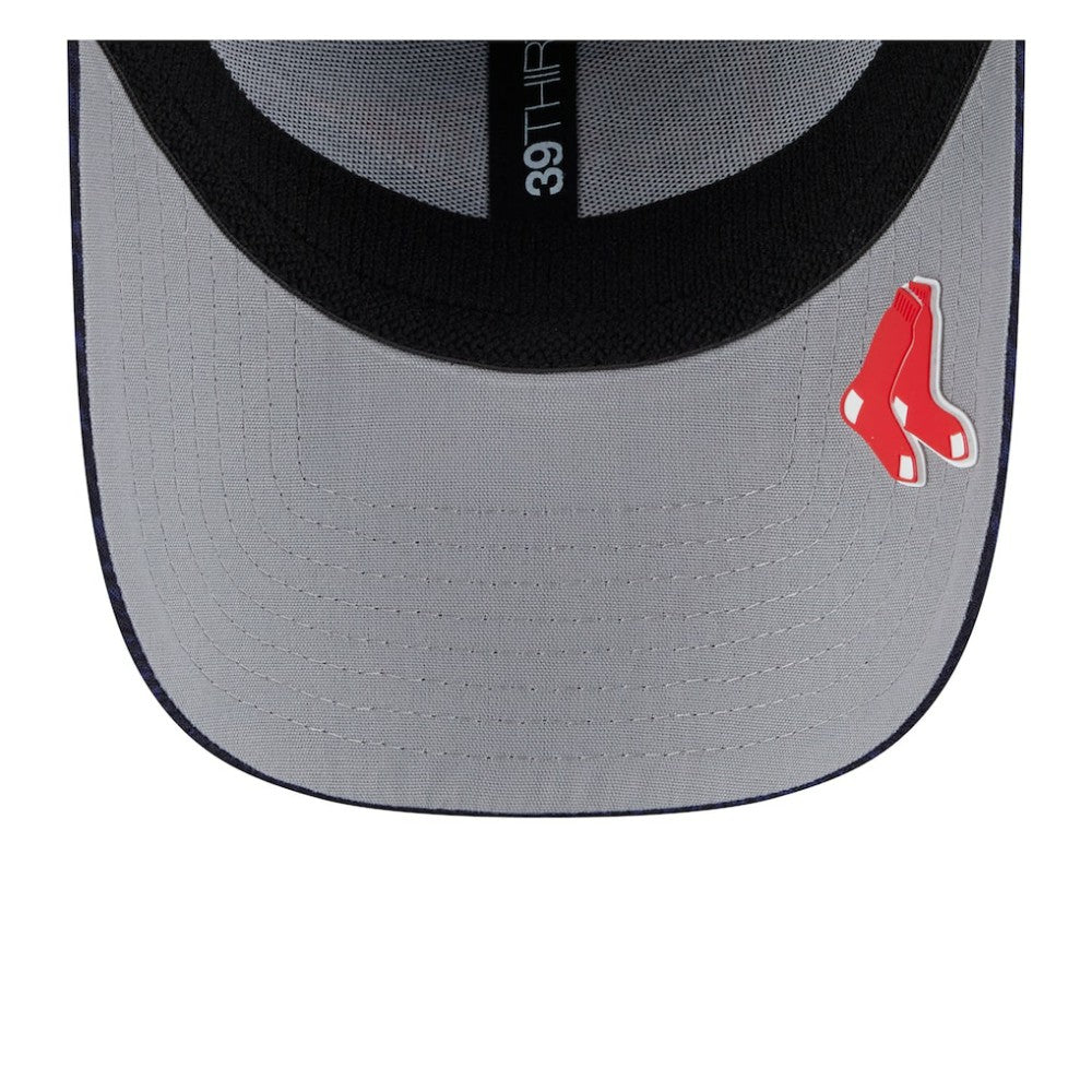 Boston Red Sox 2025 MLB Clubhouse 39THIRTY Flex Hat - Navy | New Era