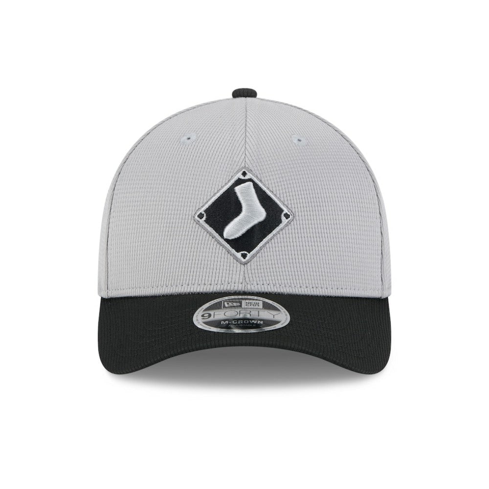 Chicago White Sox 2025 Batting Practice 9FORTY M-Crown Adjustable Hat - Gray/Black | New Era