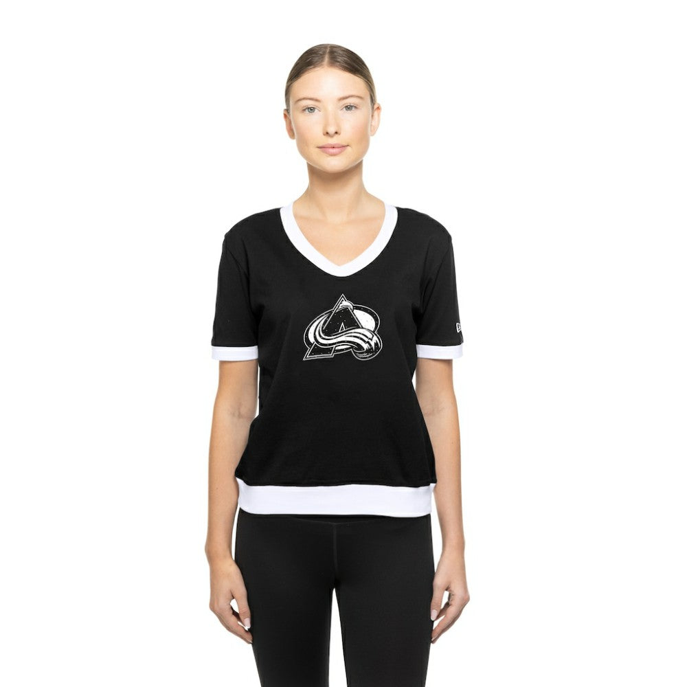 Colorado Avalanche New Era Women's Game Day Rhinestuds T-Shirt Black