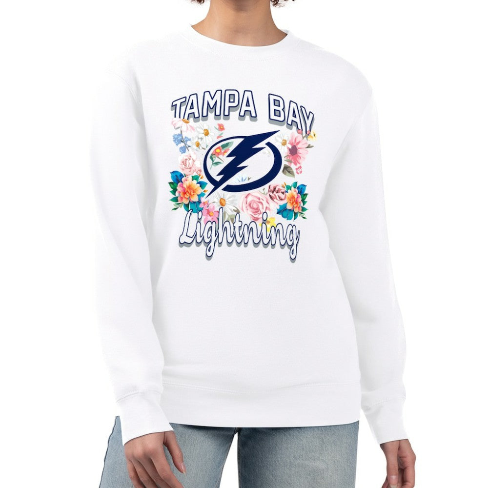 Tampa Bay Lightning G-III 4Her by Carl Banks Women's Flower Logo Pullover Sweatshirt White