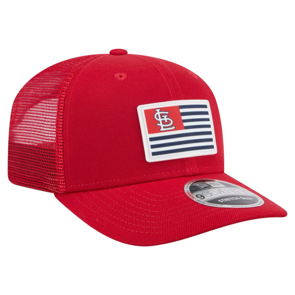 St. Louis Cardinals Flag 9SEVENTY Stretch-Snap Hat - Red | New Era