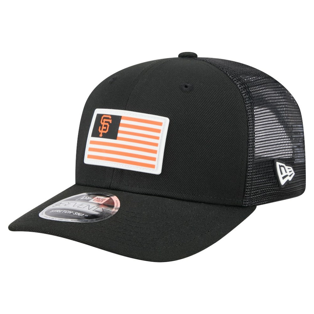 San Francisco Giants Flag 9SEVENTY Stretch-Snap Hat - Black | New Era