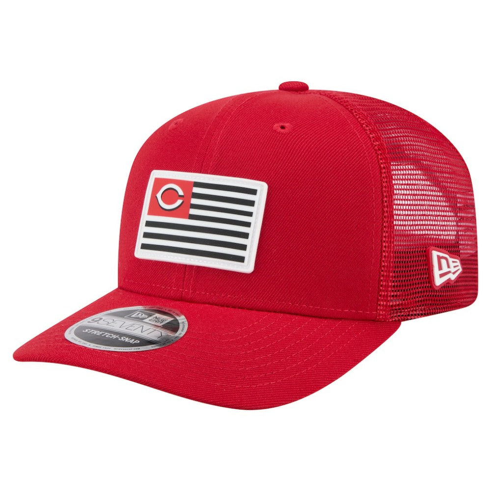 Cincinnati Reds Flag 9SEVENTY Stretch-Snap Hat - Red | New Era
