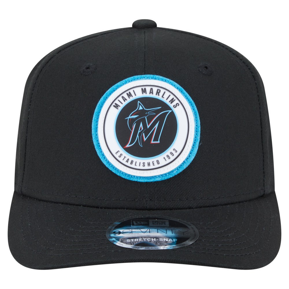 Miami Marlins Circle Patch 9SEVENTY Stretch-Snap Hat - Black | New Era