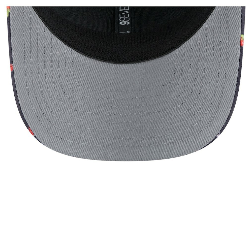 Chicago White Sox Adventure Drinks Pattern 9SEVENTY Stretch-Snap Hat - Navy | New Era