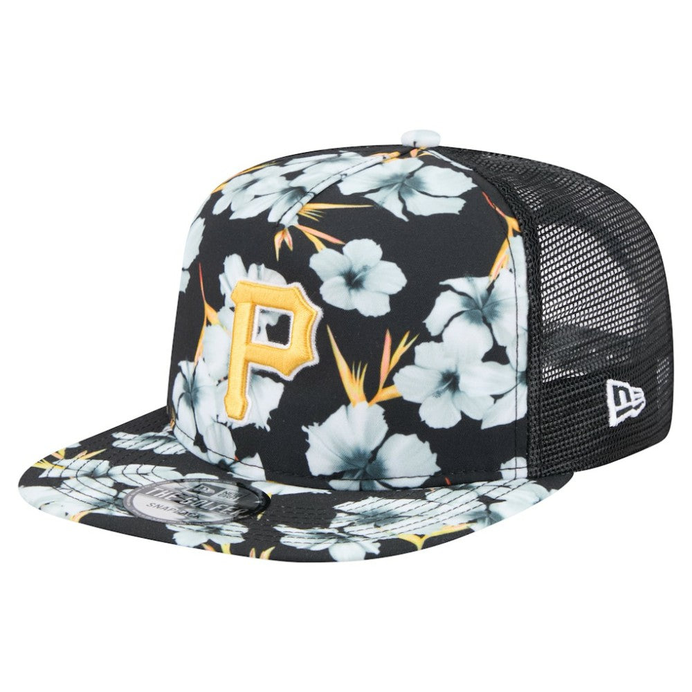 Pittsburgh Pirates Adventure Pattern Golfer Trucker Snapback Hat - Black | New Era
