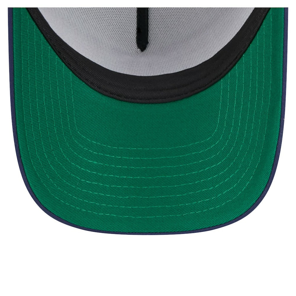 Chicago White Sox Distressed 9FORTY A-Frame Adjustable Trucker Hat - White | New Era