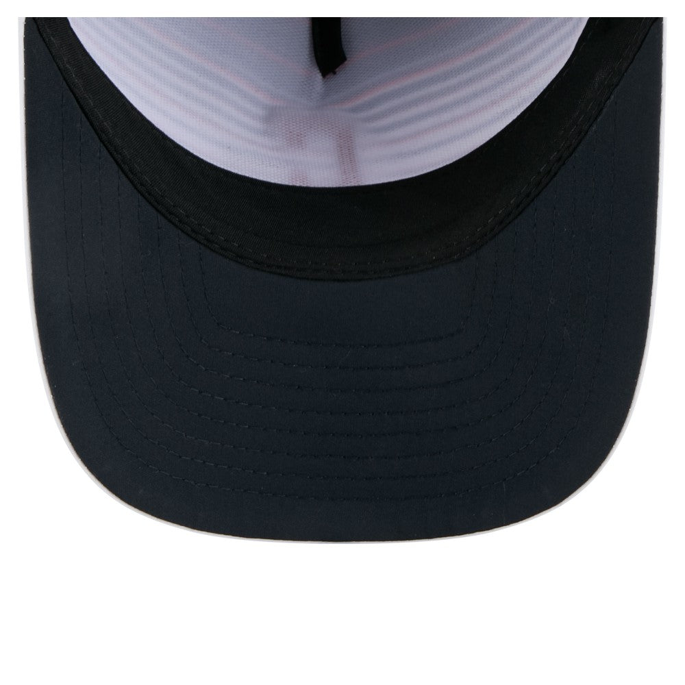 Cleveland Guardians Gradient 9FORTY M-Crown Adjustable Hat - Navy | New Era