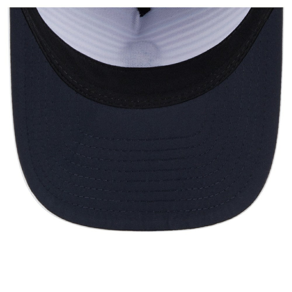 Seattle Mariners Gradient 9FORTY M-Crown Adjustable Hat - Navy | New Era