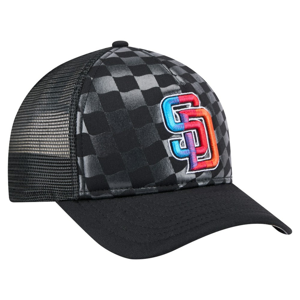 San Diego Padres Gradient 9FORTY A-Frame M-Crown Trucker Adjustable Hat - Black | New Era