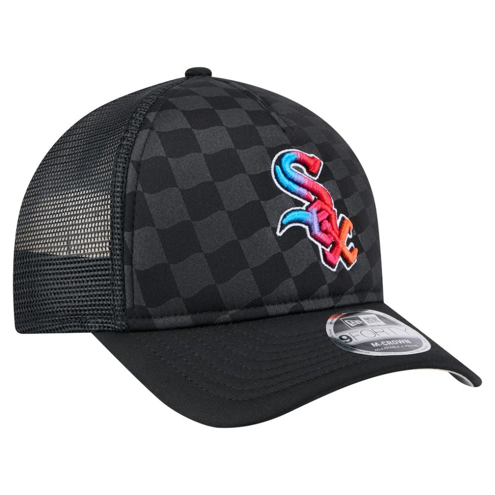 Chicago White Sox Gradient 9FORTY A-Frame M-Crown Trucker Adjustable Hat - Black | New Era