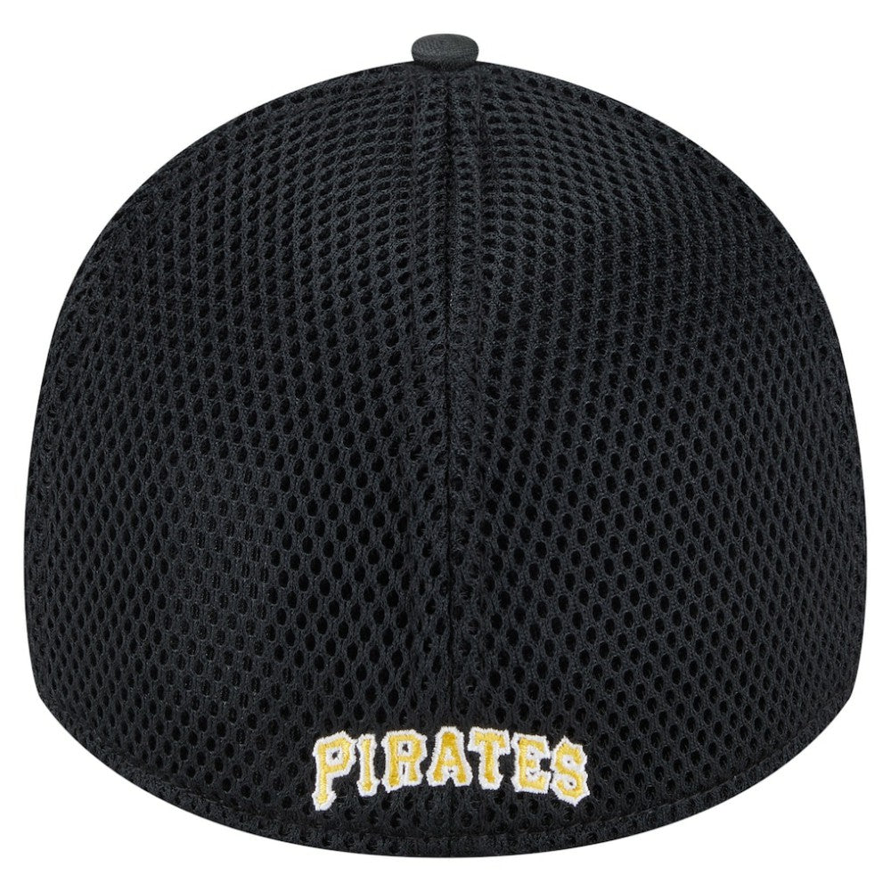 Pittsburgh Pirates Subtle Camo 39THIRTY Flex Hat - Black | New Era